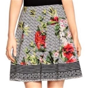 White House Black Market flower design round skirt
